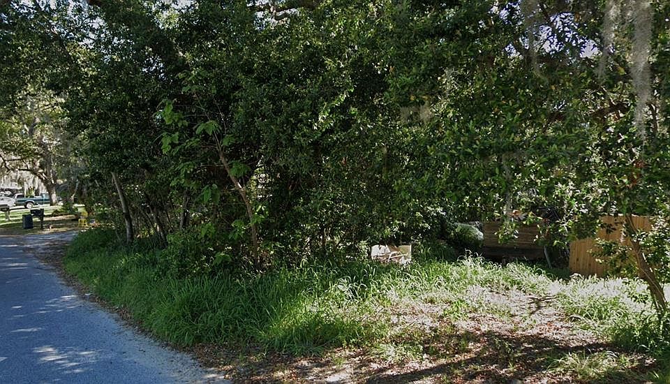 2nd image of Lenox Dr Lot 7