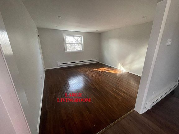 5th image of 390 Atlantic Ave APT C