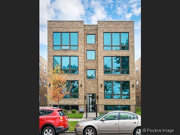 2nd image of 2038 N Natchez Ave Unit 2S
