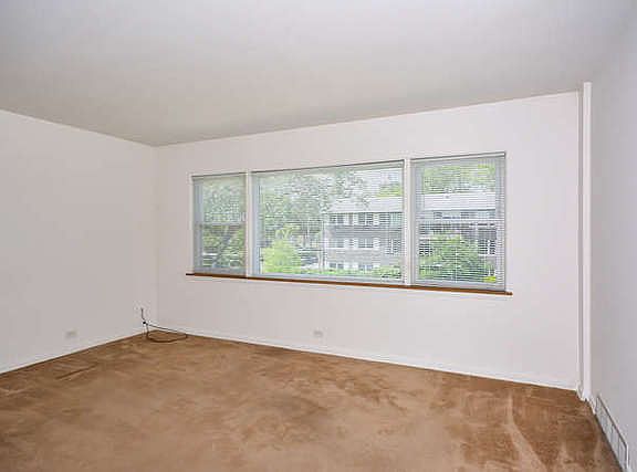5th image of 4829 Crain St APT 2