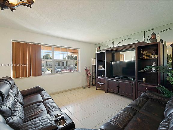 5th image of 8323 NW 25th Ct