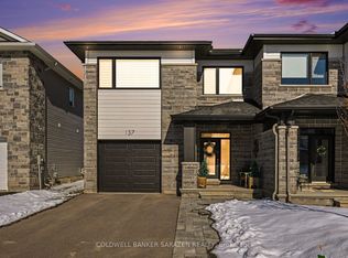 137 Thomas St S, Arnprior, ON K7S 0J4