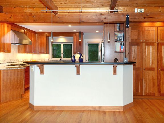 5th image of 40 Laurelwood Dr