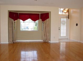 17436 Oriole Rd, Fort Myers, FL 33967