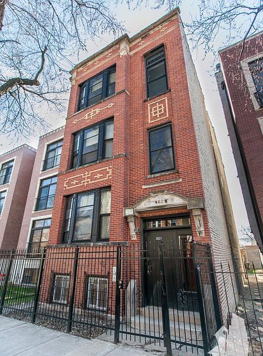 1st image of 2621 W Evergreen Ave #2