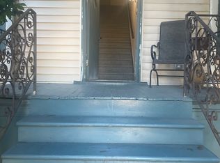 5456 SE Stark St, Portland, OR 97215