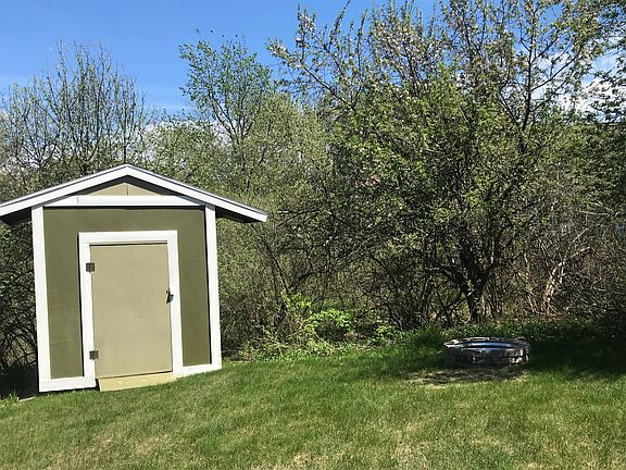 4th image of 1683 Pergola Ave
