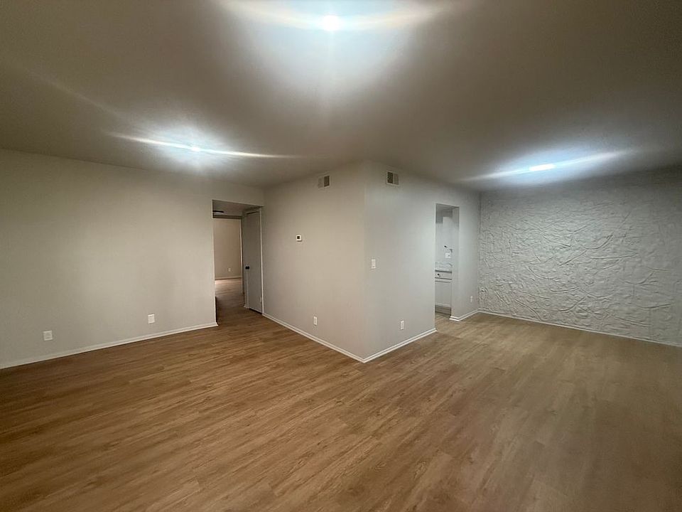 1st image of 8150 Troost Ave Unit 53
