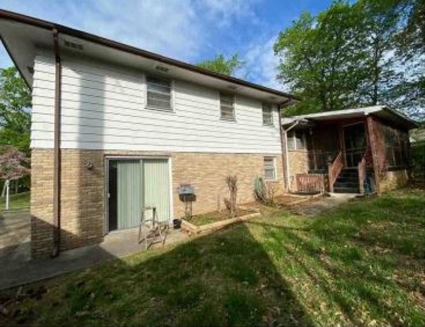 2nd image of 116 Virginia Dr