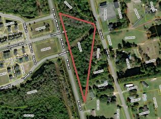 W 15th St, Hinesville, GA 31313