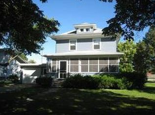 421 2nd Ave NE, Clarion, IA 50525