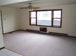 8647 Central Ave APT 1C, Burbank, IL