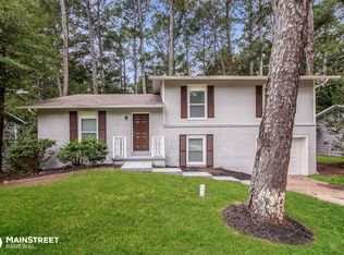 8921 Dorsey Rd, Riverdale, GA 30274