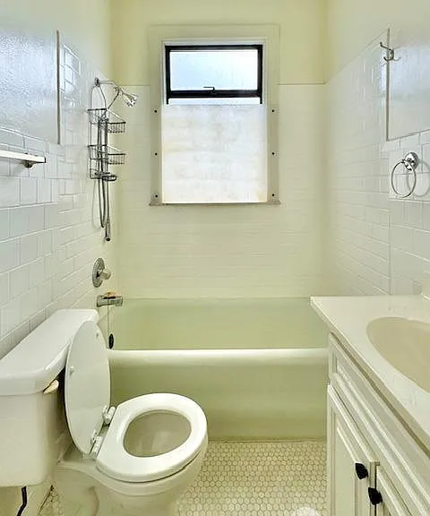 3141 Franklin St #1 — Photo 14