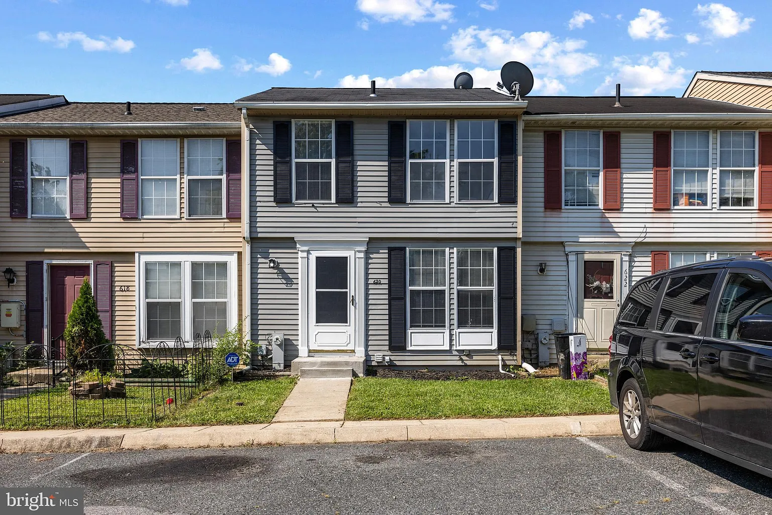 620 Harrpark Ct photo 1