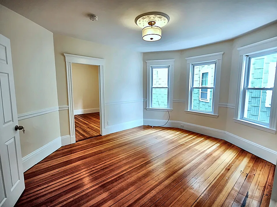 35 Sudan St #2CP