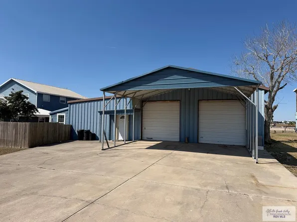705 Baffin Dr, Port Mansfield, TX 78598