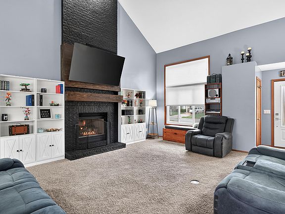 5th image of 5701 Gate Tree Ln