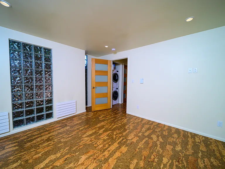 719 Spring St #A — Photo 24