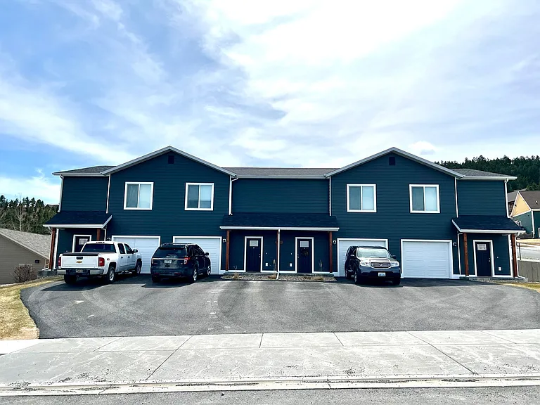3267 Cabernet Dr — Photo 3