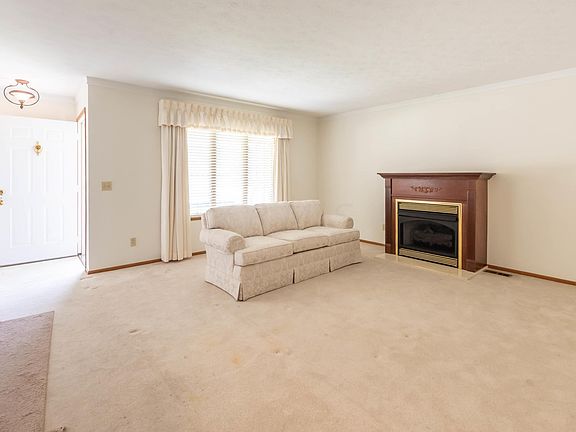 5th image of 530 Eaton St
