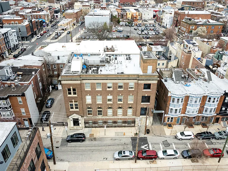 Queen Village Lofts — Photo 8