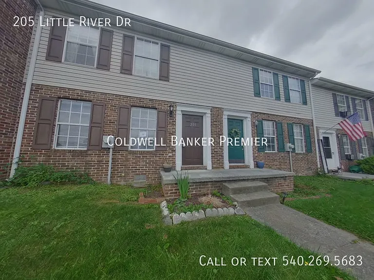 205 Little River Dr — Photo 1