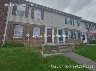 205 Little River Dr, Winchester, VA 22602
