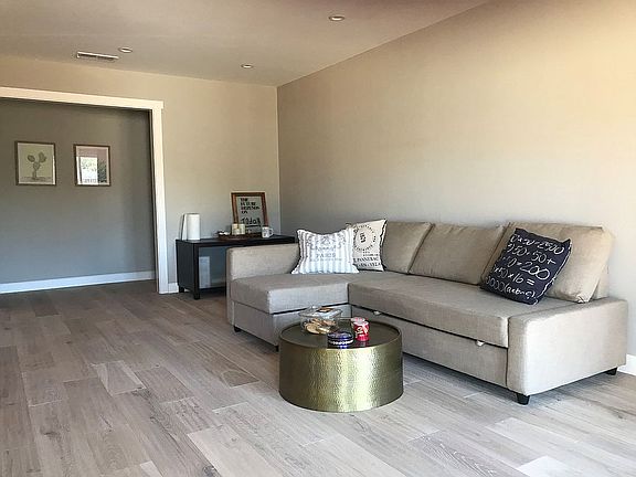 5th image of 2271 Lansford Ave