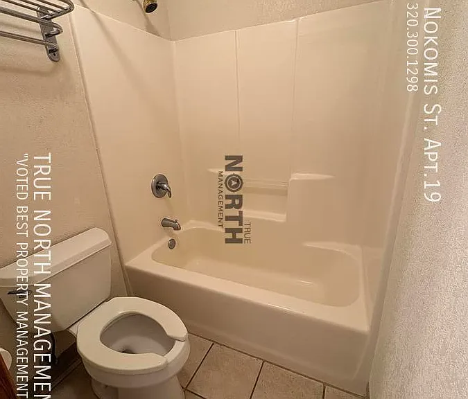 301 E Nokomis St — Photo 18