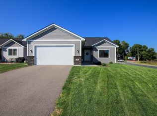 400 Grant Ave SE, Hutchinson, MN 55350