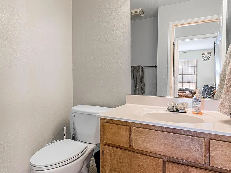 101 Yegua Cir — Photo 16