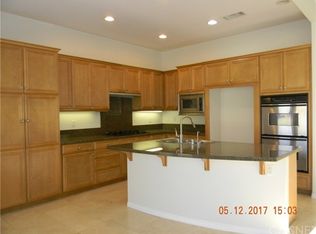 3702 Mandolin Ave, Simi Valley, CA 93063