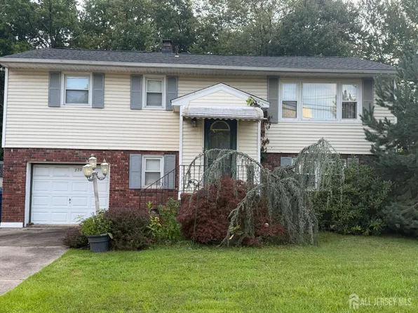 770 Adams Ln, North Brunswick, NJ 08902
