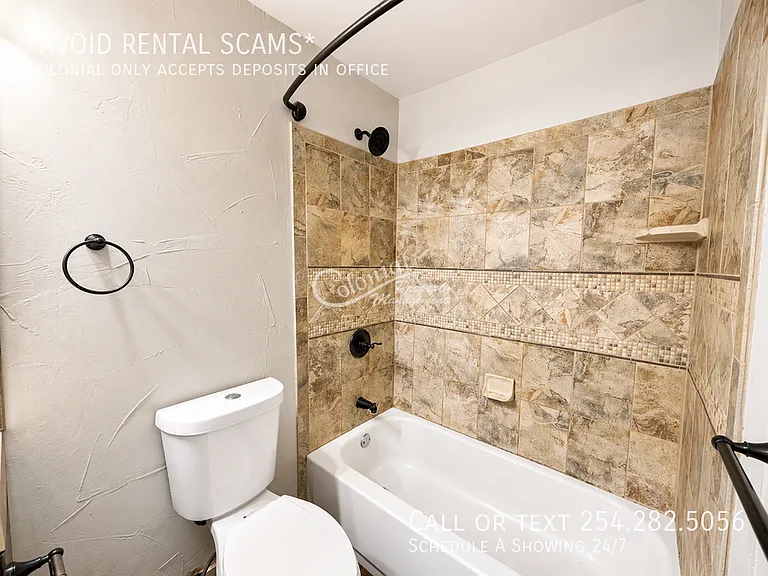 2717 Parker Ln #B — Photo 11