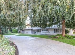 1453 W Moraga Rd, Fresno, CA 93711