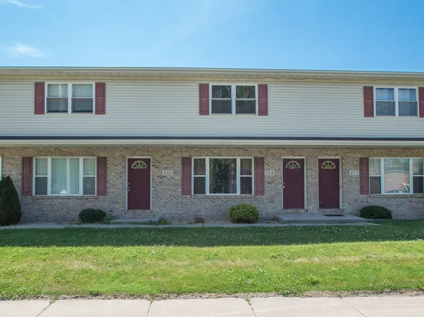 116 S 15th St, Chesterton, IN 46304