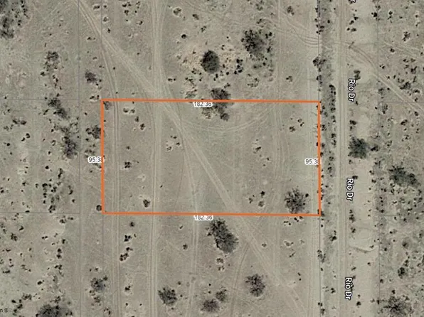 3810 N RIO Drive #18, Eloy, AZ 85131
