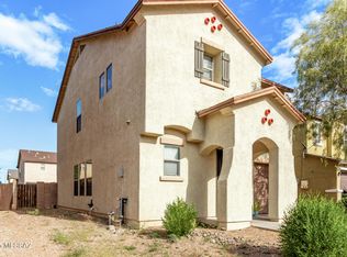 6939 S Blueeyes Dr, Tucson, AZ 85756