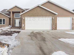 5479 34th Ave S, Fargo, ND 58104