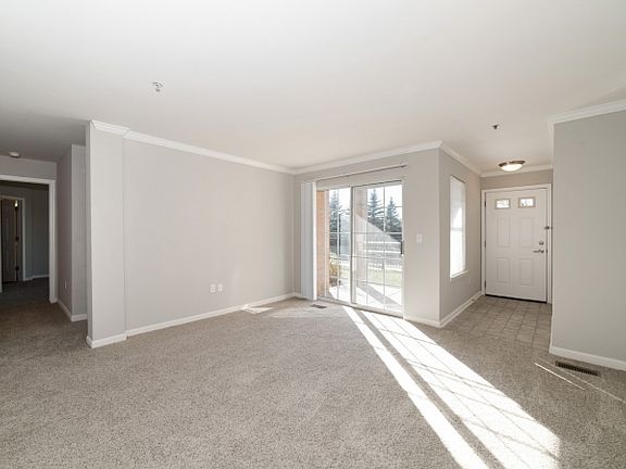2nd image of 1404 Canterfield Pkwy W #0