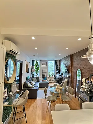 Rented by Daniel Gale Sotheby's International Realty | media 11