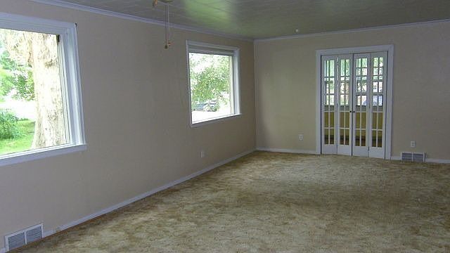 2nd image of 224 5th Ave