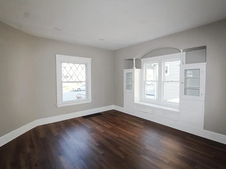 11920 Browning Ave — Photo 23