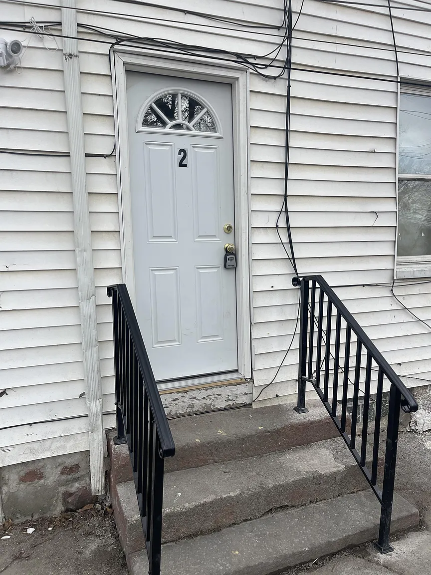 3136 W 50th St #2 photo 1