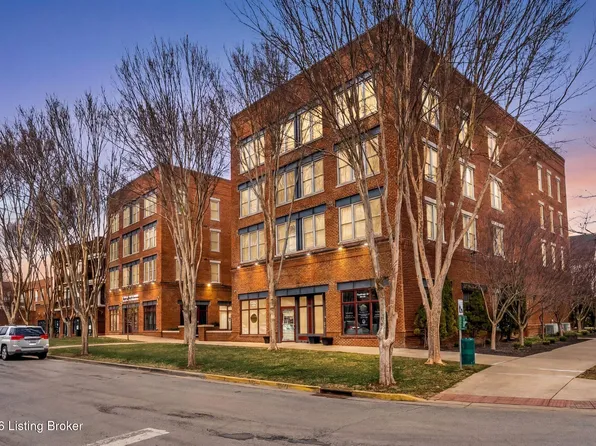 10605 Meeting St Unit 408, Prospect, KY 40059