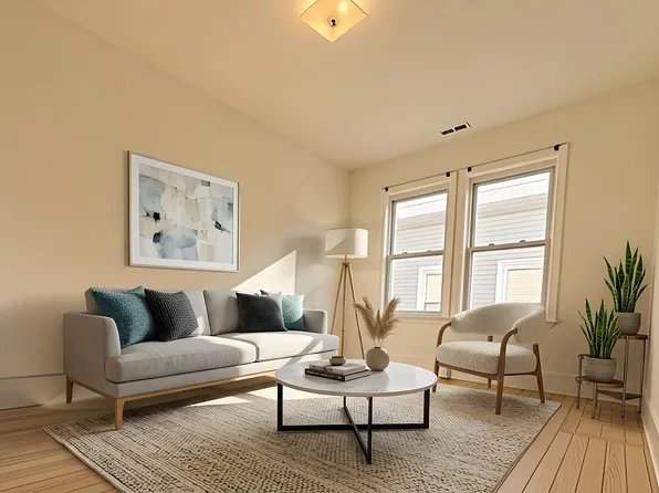 11 Richardson St Floor 3, Malden, MA 02148