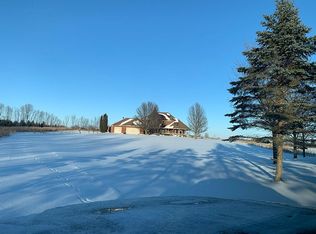 10115 S Smith Rd, Perrinton, MI 48871