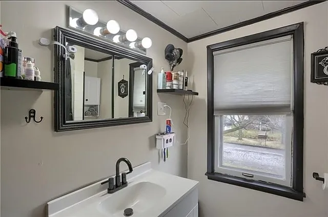 543 Wengler Ave — Photo 28