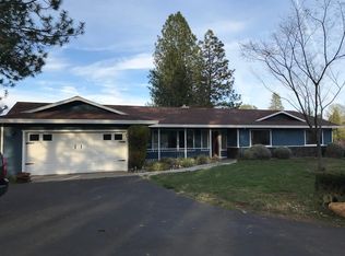 13480 Yorkshire Rd, Groveland, CA 95321
